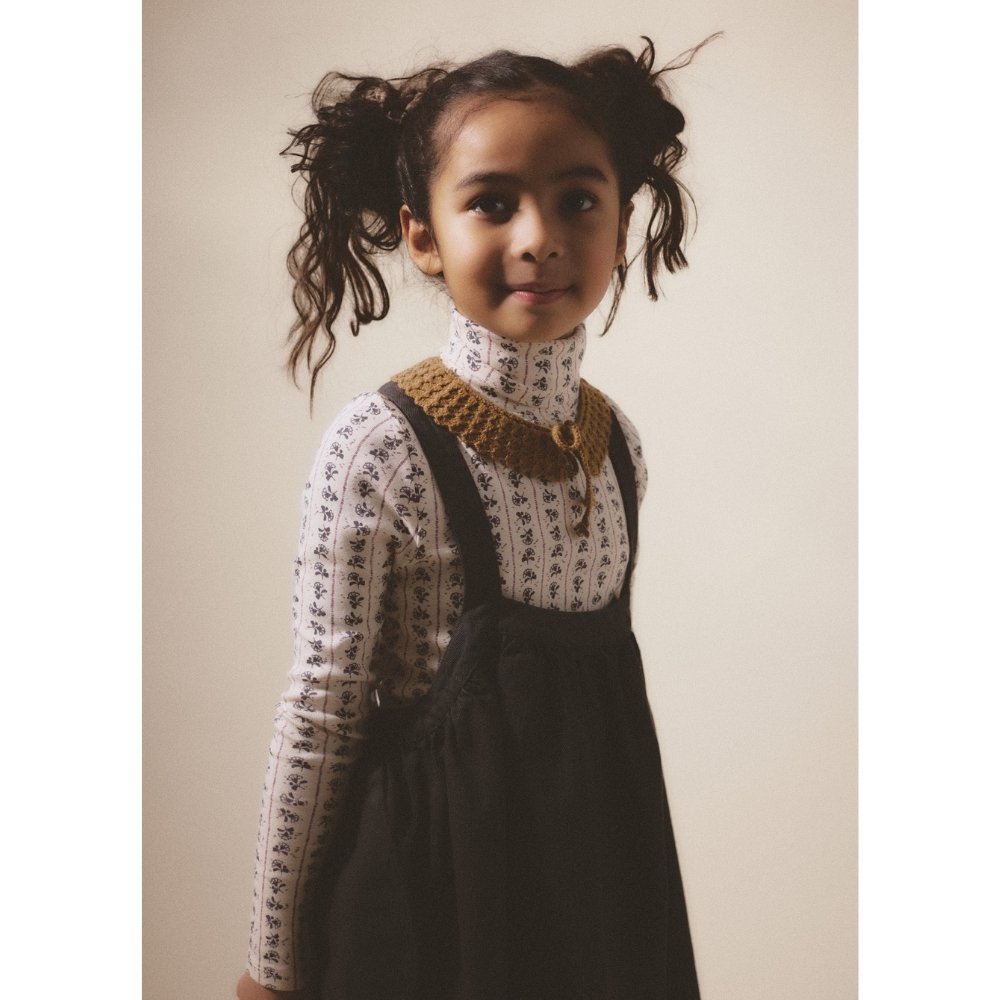 Soor Ploom（ソーアプルーム）／ELOISE PINAFORE - LICORICE -  世界中のベビー&子供服をセレクトしたオンラインショップ doudou jouons