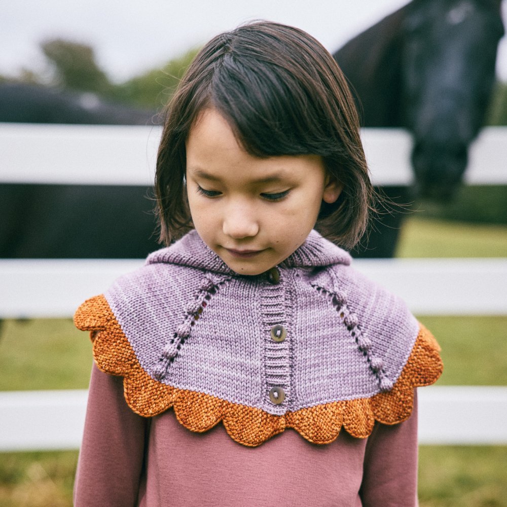 Misha&Puff(ミーシャアンドパフ）／Scallop Capelet - Periwinkle -  世界中のベビー&子供服をセレクトしたオンラインショップ doudou jouons