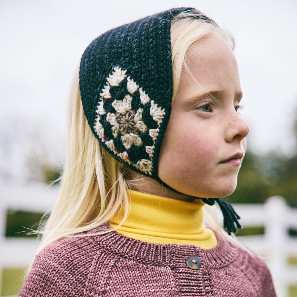 Misha&Puff(ミーシャアンドパフ）／Crochet Headwarmer - Carbon -  世界中のベビー&子供服をセレクトしたオンラインショップ doudou jouons