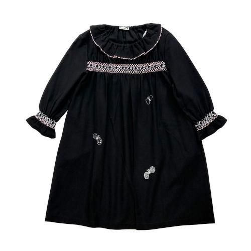<img class='new_mark_img1' src='https://img.shop-pro.jp/img/new/icons7.gif' style='border:none;display:inline;margin:0px;padding:0px;width:auto;' />mina perhonenʥߥ ڥۥͥˡchoucho dress - black
