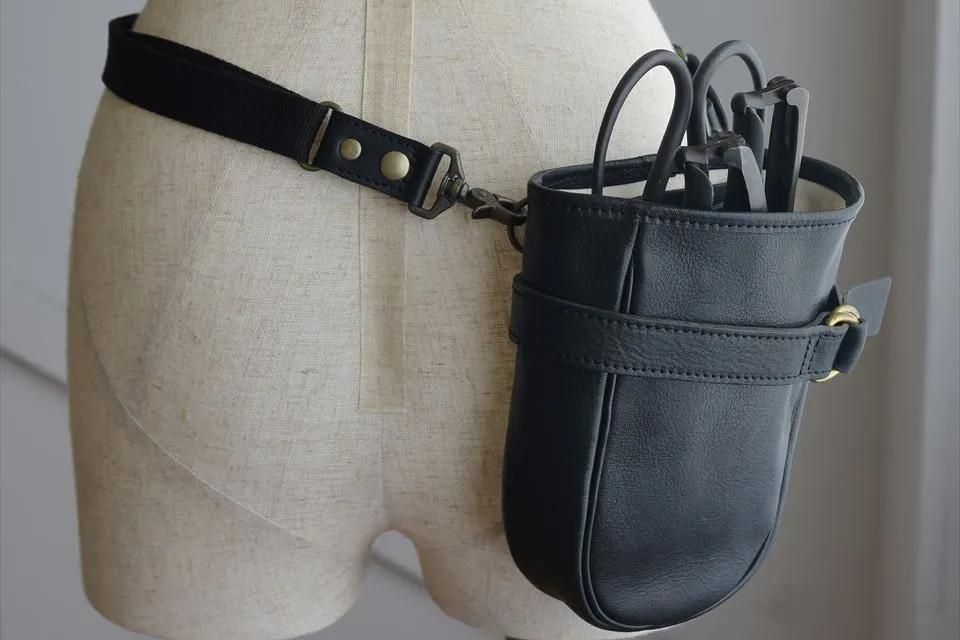 WORKS & LABO.(ワークス&ラボ)Portable Toolbag(シザーケース)使い方