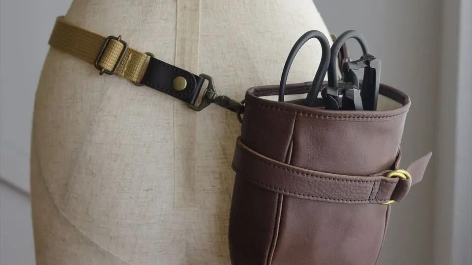 WORKS & LABO.(ワークス&ラボ)Portable Toolbag(シザーケース)使い方