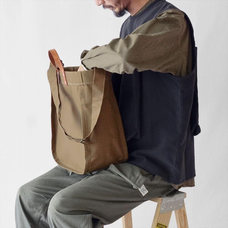 激レア UTO LINEMAN BAG トートバッグ ショルダーバック UTO(ユート)LINEMAN BAG カーキ(パラフィンキャンバス