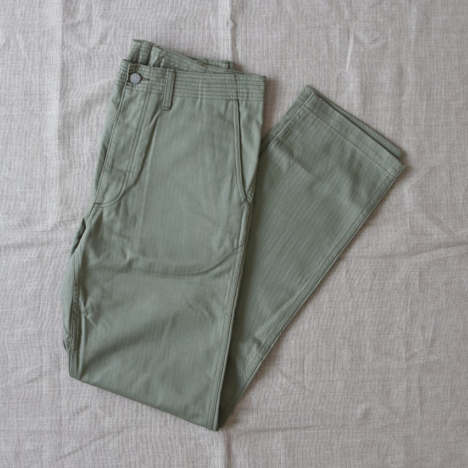 Sassafras（ササフラス）SPRAYER PANTS オリーブ（ヘリンボーン）