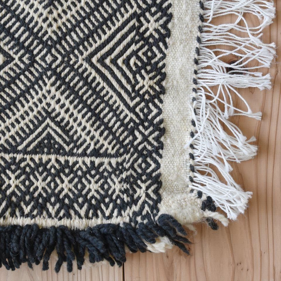 モロッコ Kilim Zanafi × Picasso(キリム ザナフィ)152×101cm モロッコ Kilim Zanafi × Picasso(キリム ザナフィ)152×101cm