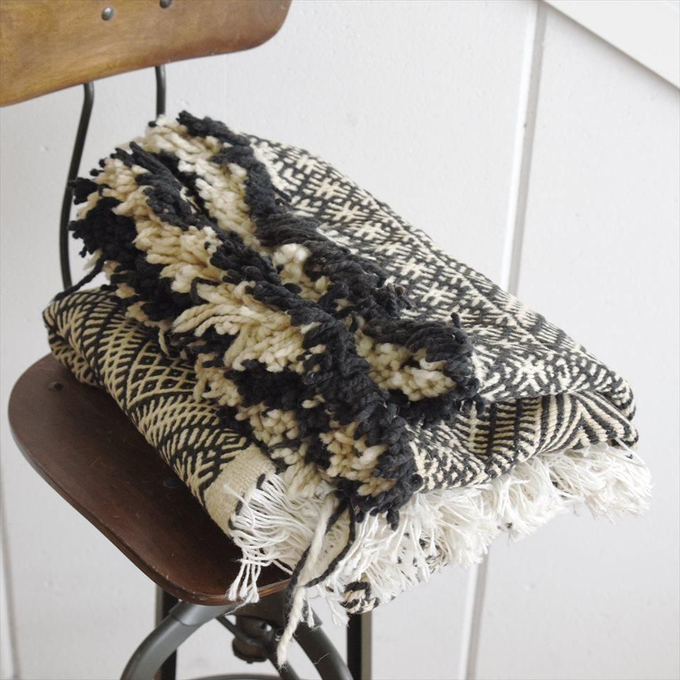 モロッコ Kilim Zanafi × Picasso(キリム ザナフィ)152×101cm モロッコ Kilim Zanafi × Picasso(キリム ザナフィ)152×101cm