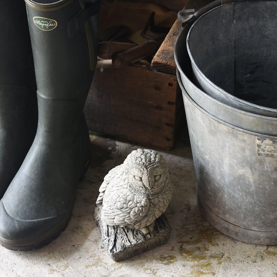 イギリスGarden Stone（ガーデンストーン）フクロウ