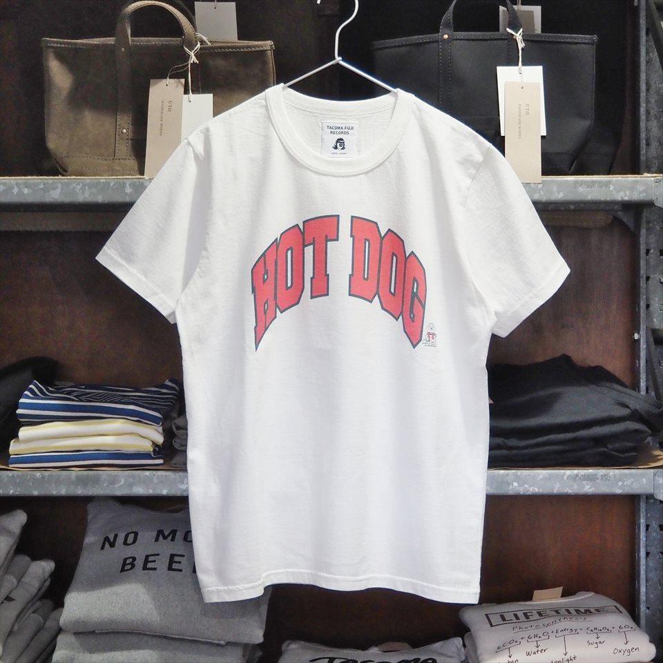 TACOMA FUJI RECORDS （タコマフジレコード）HOT DOG COLLEGE LOGO Tee 