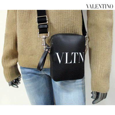 ヴァレンティノ(VALENTINO), メンズ 鞄 バッグ ロゴ ユニセックス可 スタッズ/VLTNロゴプリント付きレザーミニショルダーバッグ,  VY2B0943 WJW 0NI