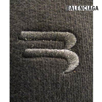 バレンシアガ BALENCIAGA メンズトップス パーカー フーディ ロゴ チェスト部分BALENCIAGAエンブレム刺繍付きジップアップパーカー  662619 TKV80 1000