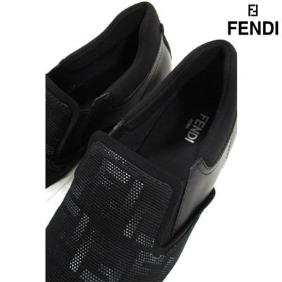 フェンディ FENDI メンズ 靴 スニーカー メッシュ地・かかと部分FENDIロゴ刻印・総柄FFズッカ柄プリント付スリッポン 7E1454 AD77  F131RZ