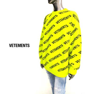 ヴェトモン VETEMENTS メンズ トップス ニット セーター 総柄VETEMENTSスラッシュロゴ付きウール100%セーター イエロー  UA52KN600Y NEON
