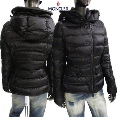 モンクレールグルノーブル MONCLER GRENOBLE レディース アウター ダウン ジャケット コート ARMONIQUE  ジップアップ・ボタン・ジップ部分ロゴ刻印・刺繍ロゴダウンジャケット ブラック 1A00034 53071 999