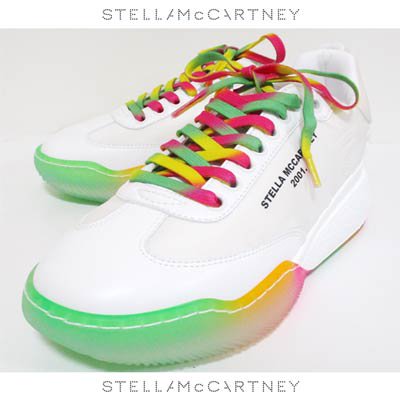 ステラマッカートニー STELLA McCARTNEY レディース 靴 スニーカー ロゴ ソールレインボーカラー・STELLA  McCARTNEYロゴプリント・かかと/ソール部分ロゴ刻印付スニーカー ホワイト 800389 N0250 9011