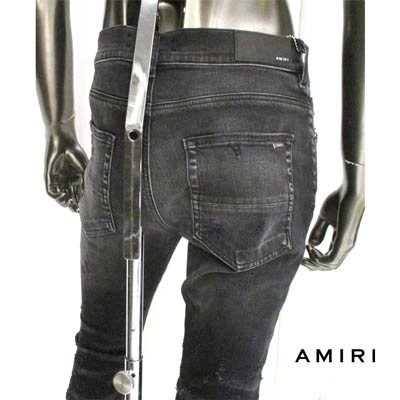 アミリ AMIRI メンズ パンツ ボトムス デニム ロゴ ショットガンクラッシュ加工・AMIRIロゴレザーパッチクラッシュスリムデニム