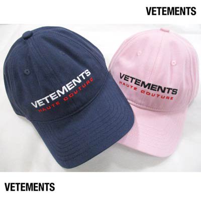 ヴェトモン VETEMENTS メンズ 帽子 キャップ ロゴ 2color unisex可 LIMITED EDITION  VETEMENTSロゴ刺繍付キャップ ネイビー/ピンク UE51CA800N/P NAVY/PINK