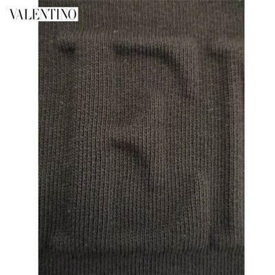 ヴァレンティノ VALENTINO メンズ トップス パーカー フーディ ロゴ 2color  フロントVALENTINOエンボス加工ロゴ付き裏起毛プルオーバーパーカー ピンク/ブラック バレンティノ バレンチノ