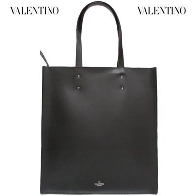 ヴァレンティノ VALENTINO メンズ 鞄 バッグ トートバッグ ロゴ ユニセックス可 VLTNロゴプリント スタッズ付2WAYレザートート  ブラック バレンティノ バレンチノ