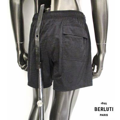 ベルルッティ BERLUTI メンズ ボトムス パンツ スイムウェア フロントロゴマーク付 総柄 バックポケット付 ショートパンツ