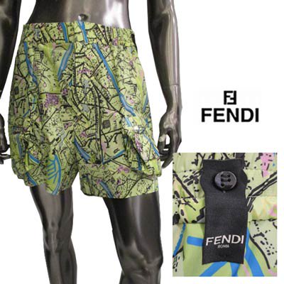 フェンディ FENDI メンズ ボトムスパンツ ショートパンツセットアップ着用可(トップス別売り)総柄FENDIMAP・ガーゴハーフパンツ