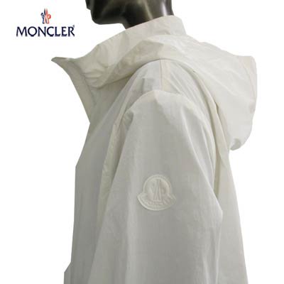 モンクレール MONCLER レディース アウター ジャケット LOUVOISロゴ ロゴワッペンジップ刻印裏地メッシュ入りナイロンジャケット