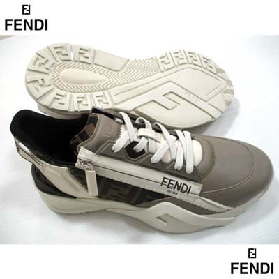 FENDI フェンディ スニーカー ファンシー インソールロゴ スニーカー - 靴