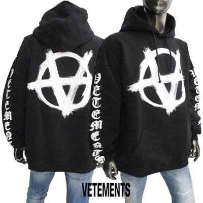 ȥ VETEMENTS  ȥåץ ѡ աǥ ե/ХåСʡץ륪Сѡ UA53HD340X 1606 BLACK/WHITE <img class='new_mark_img2' src='https://img.shop-pro.jp/img/new/icons2.gif' style='border:none;display:inline;margin:0px;padding:0px;width:auto;' />