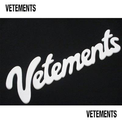 ヴェトモン VETEMENTS メンズ トップス パーカー フーディ ロゴ ...