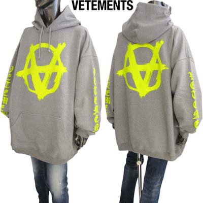 ȥ VETEMENTS åȥѡ  ˥å ե/Хåʡ꡼֥աɻɽץ륪Сѡ 졼 UA52TR820G<img class='new_mark_img2' src='https://img.shop-pro.jp/img/new/icons2.gif' style='border:none;display:inline;margin:0px;padding:0px;width:auto;' />