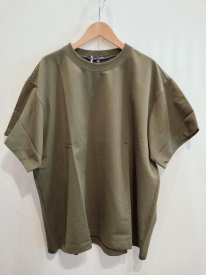 <img class='new_mark_img1' src='https://img.shop-pro.jp/img/new/icons24.gif' style='border:none;display:inline;margin:0px;padding:0px;width:auto;' />SOFIE D'HOORE  　オーバーサイズショートスリーブTシャツ　SEAWEED　 *20%off*