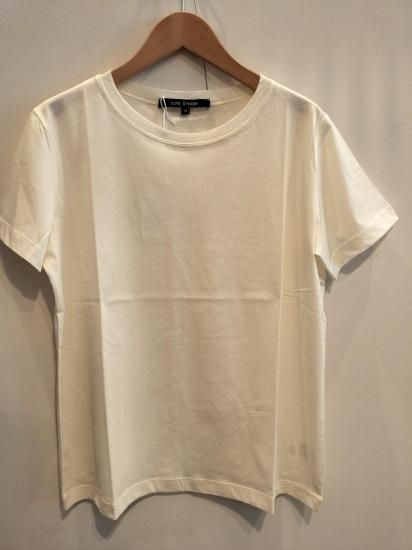 <img class='new_mark_img1' src='https://img.shop-pro.jp/img/new/icons24.gif' style='border:none;display:inline;margin:0px;padding:0px;width:auto;' />SOFIE D'HOORE  　クルーネックTシャツ　IVORY　 *20%off*