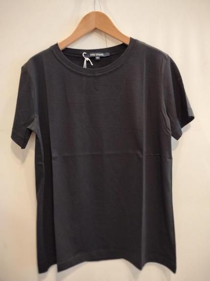 <img class='new_mark_img1' src='https://img.shop-pro.jp/img/new/icons24.gif' style='border:none;display:inline;margin:0px;padding:0px;width:auto;' />SOFIE D'HOORE  　クルーネックTシャツ　BLACK　 *20%off*