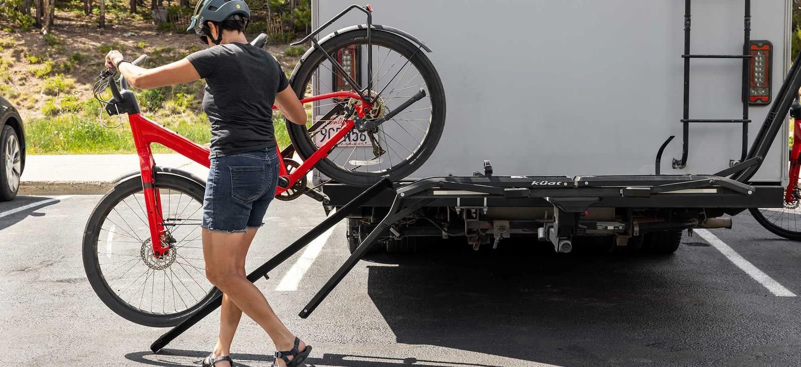 Piston ION ÀѺܥé¥ó¥×