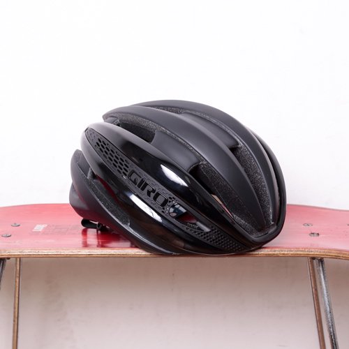 Giro / SYNTHE MIPS AF Road Helmets / Various colors