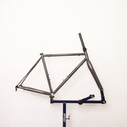 Svecluck / Ground Handmade Road Frame Special Package
