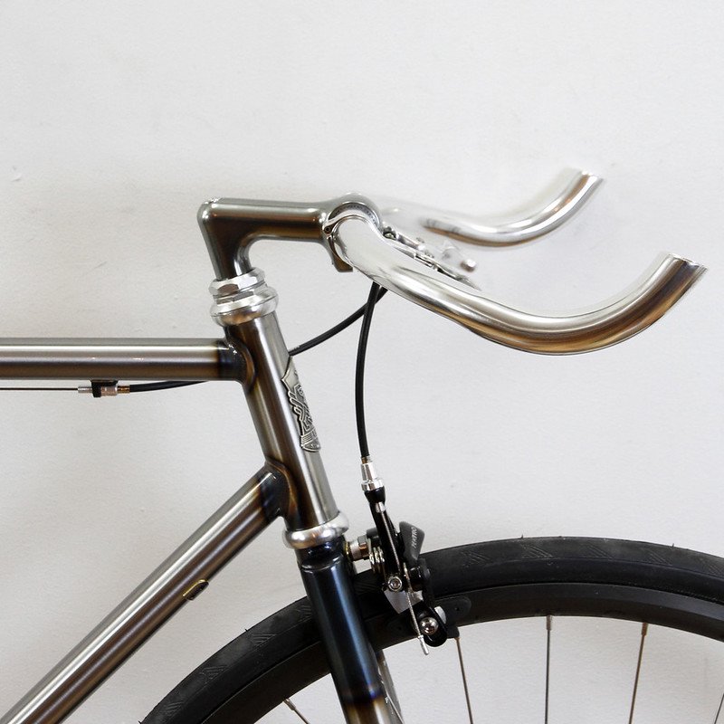 Lino / Bisbee Bull Horn Bar / Black or Silver リノ・ビズビー・ブルホーンバー - Above Bike  Store