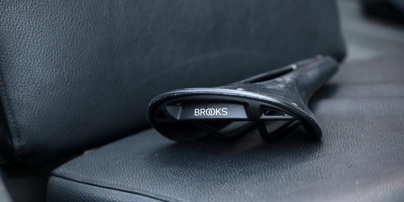 Brooks / CAMBIUM ALL WEATHER C17 CARVED - Above Bike Store