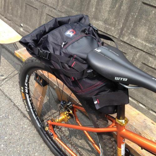 Revelate Designs / Viscacha / Seat Bag - Above Bike Store