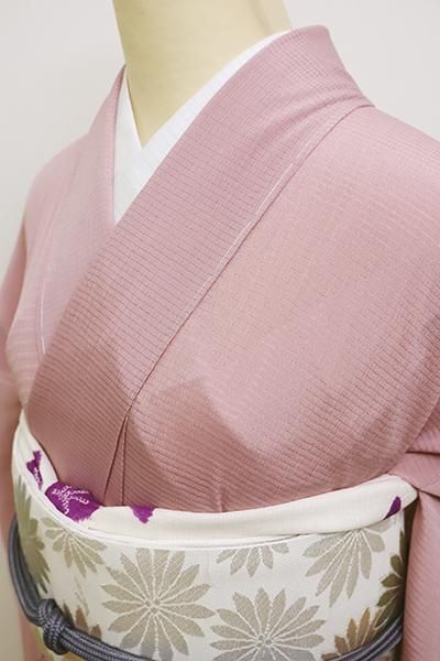 しつけ付き未使用　絽　色無地　ワインレッド　正絹 Amazon.co.jp: 色無地 正絹 薄いえんじ色 薄いワインレッド 花菱