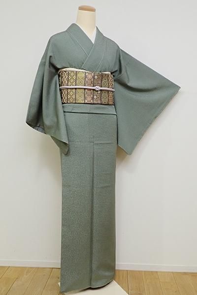 銀座 C 1769 染一ッ紋 色無地 青鈍色 唐花の地紋 銀座きもの青木 長く大切に着続けて頂きたい上質な着物や帯 Online Shop 銀座 C 1769 染一ッ紋 色無地 青鈍色 唐花の地紋 銀座きもの青木 長く大切に着続けて頂きたい上質な着物や帯 Online Shop