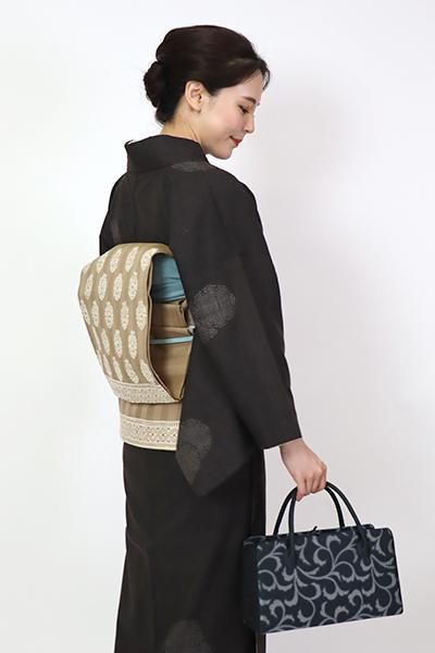 G-1450】京都衿秀 利休バッグ 藍鉄色 唐草文 (新品) - 銀座きもの青木