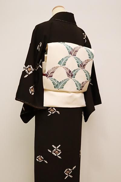 銀座【K-6469】塩瀬 染名古屋帯 練色 芭蕉の図(反端付)(N 銀座【K-6469】塩瀬 染名古屋帯 練色 芭蕉の図(反端付)(N