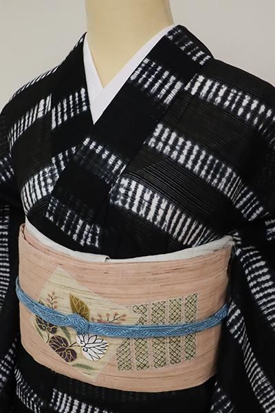あおき【D-2589】綿絽 絞り染め 浴衣 黒色 横段 - 銀座きもの