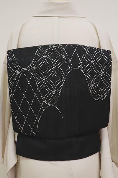 銀座【K-6968】夏紬地 刺繍 名古屋帯 黒色 網目に割付文 - 銀座