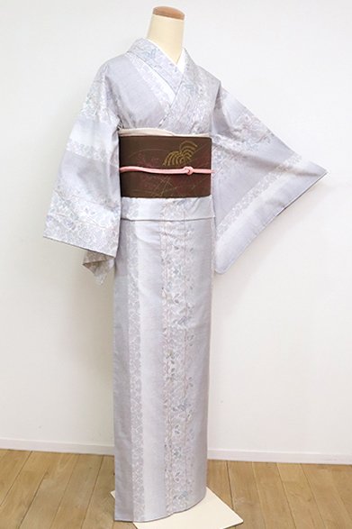 大島紬 華絣模様 白大島 色大島 リサイクル着物 紬 かわいい 白 