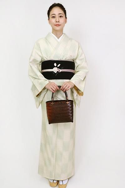 銀座 Fr081 A 31 細め 紬 鳥の子色 山葵色 市松暈かし 銀座きもの青木 長く大切に着続けて頂きたい上質な着物や帯 Online Shop 銀座 Fr081 A 31 細め 紬 鳥の子色 山葵色 市松暈かし 銀座きもの青木 長く大切に着続けて頂きたい上質な着物や帯 Online Shop