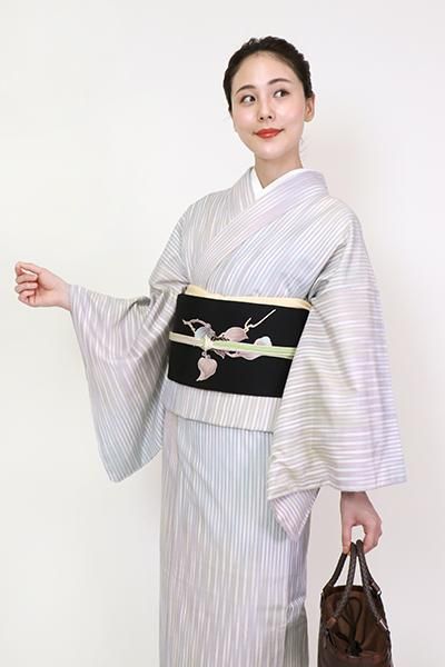あおき【FR081-K-7011】縮緬地 染名古屋帯 黒色 山葡萄の図 あおき【FR081-K-7011】縮緬地 染名古屋帯 黒色 山葡萄の図