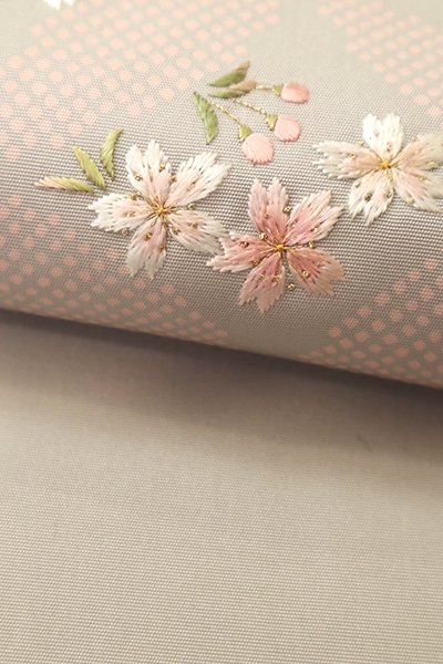 銀座【K-7341】塩瀬 刺繍 名古屋帯 銀鼠色 七宝に桜の図 - 銀座きもの