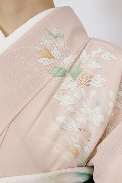 銀座【B-2939】絽縮緬 訪問着 灰桜色 流水に菊や秋草の図（反端