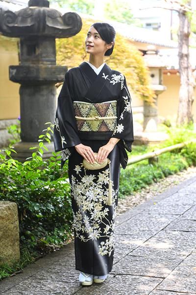 スワトウ刺繍、相良刺繍の付け下げ 着物-